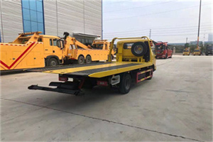 井陉矿区非事故拖车